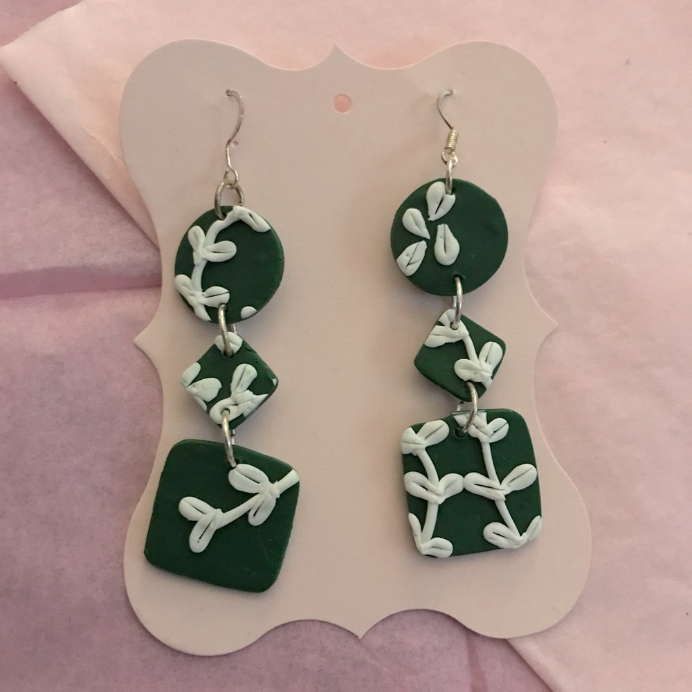 Earings